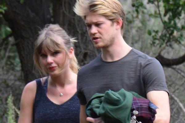 亚冠决赛场地-爱游戏APP（中国）官方网站下载_AIYOUXI体育