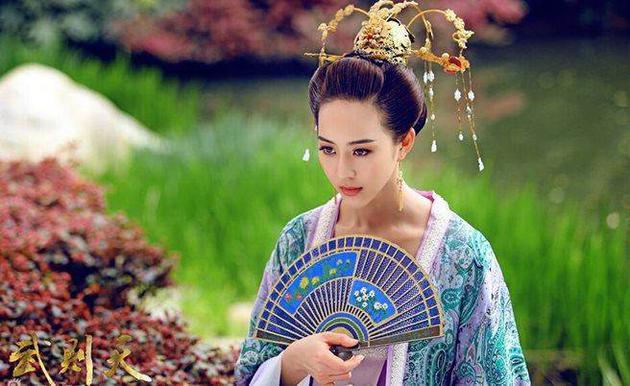 张钧甯在《武媚娘传奇》饰演心机徐慧,成功翻身。