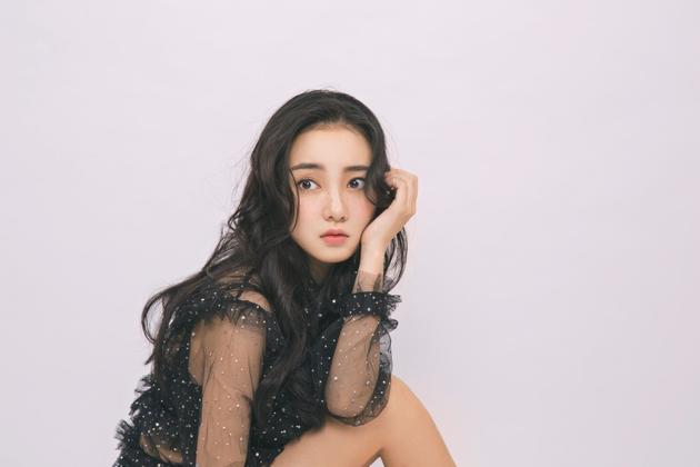 美少女叶可儿《凤囚凰》出演荷叶受期待|杜玉波_新浪娱乐