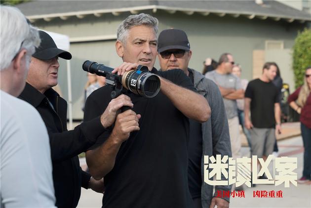 克鲁尼拍《迷镇凶案》兴奋 开心马特·达蒙变胖|迷镇凶案|马特·达蒙|乔治·克鲁尼_新浪娱乐_新浪网