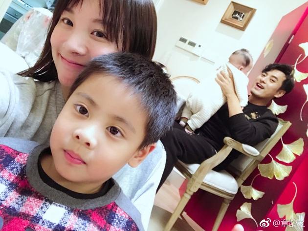 他们才是一对!章龄之晒一家四口照圈老公陈龙