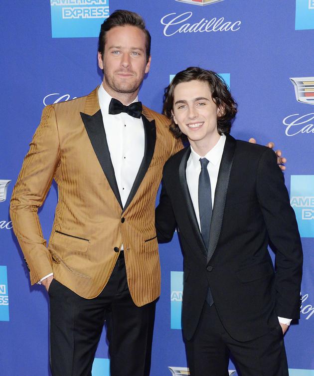 提莫西·查拉梅领新星奖 特别感谢艾米·汉莫妻子|提莫西·查拉梅|艾米·汉莫|请以你的名字呼唤我_新浪娱乐