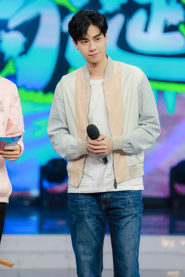 《快本》胡一天再现甜蜜桥段 引爆荧屏最暖心