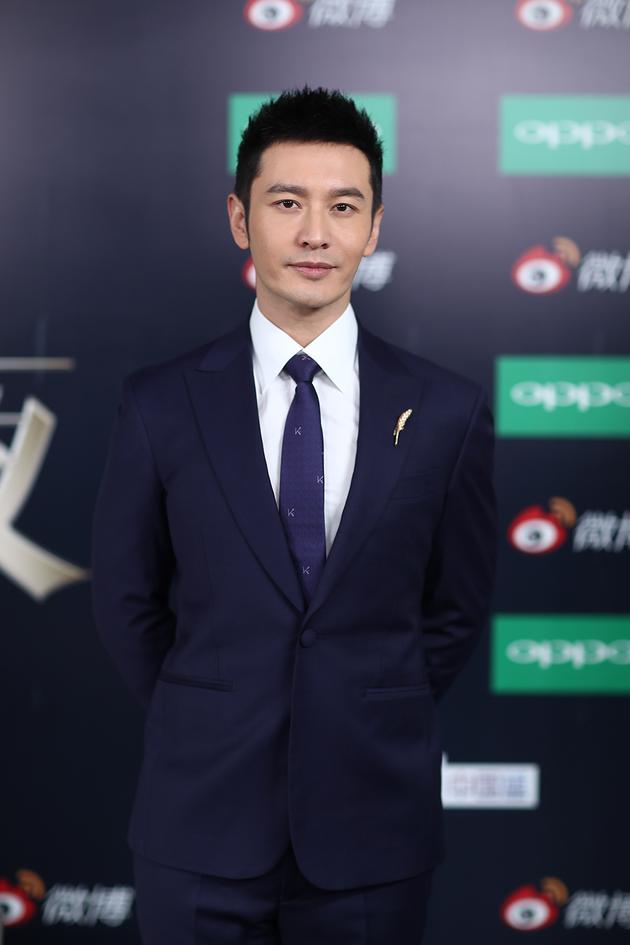 黄晓明:观众夸演得好很惊喜 不批评我都不习惯了