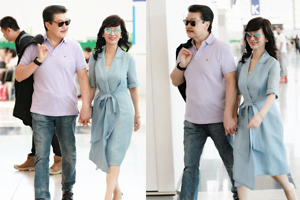 赵雅芝优雅现身 获老公一路牵手同行