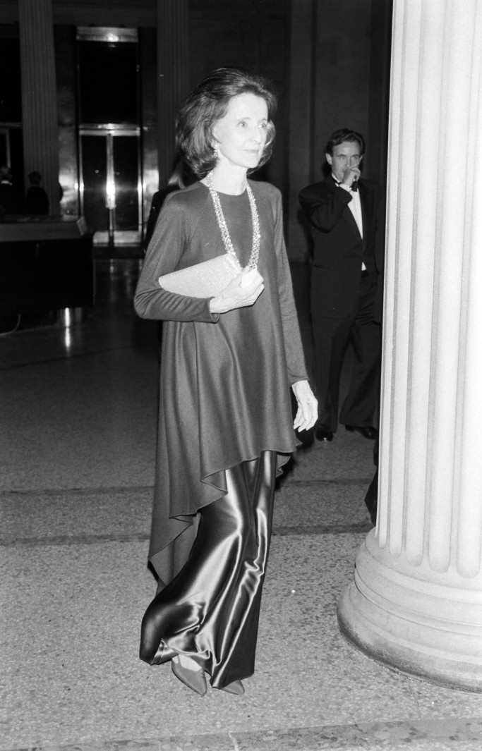 Jayne Wrightsman at the Canaletto Retrospective at the Metropolitan Museum of Art in 1989.