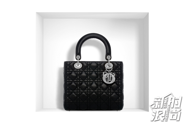 Lady Dior经典款黑色小羊皮手袋