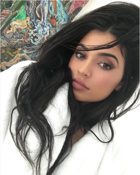 左脸控Kylie Jenner