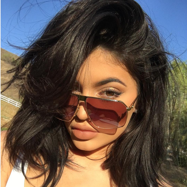 左脸控Kylie Jenner