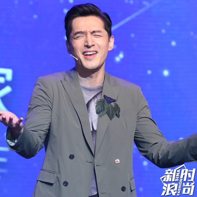爱“搞工作”的胡歌