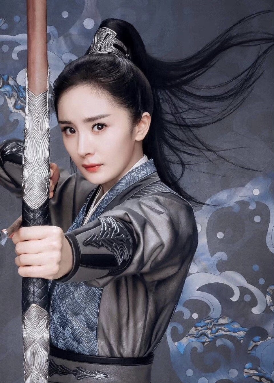 明星古装高马尾造型 女侠范儿十足！