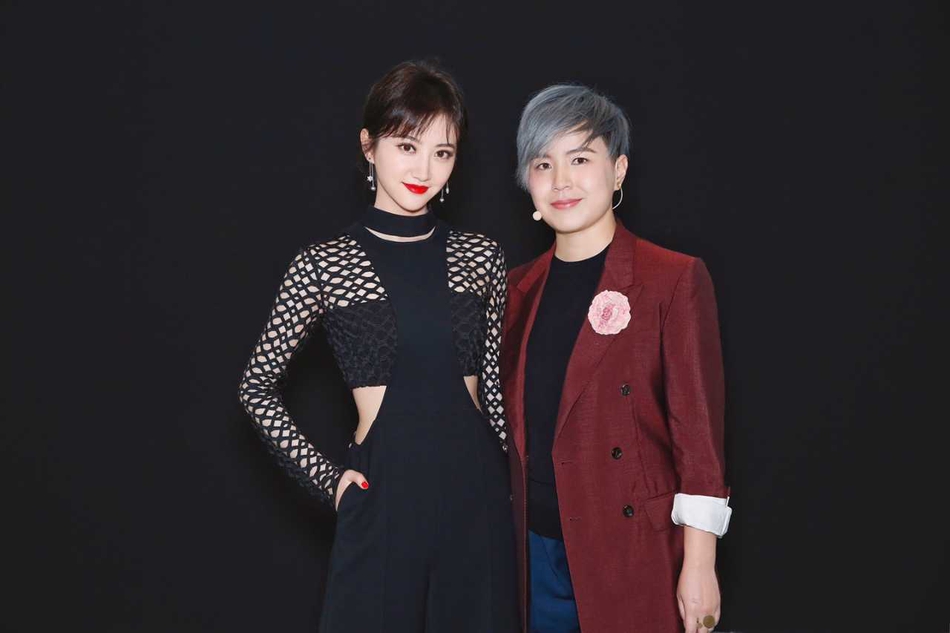 景甜幸感图片 景甜连体裤秀蛮腰幸感霸气 视觉美图 图4