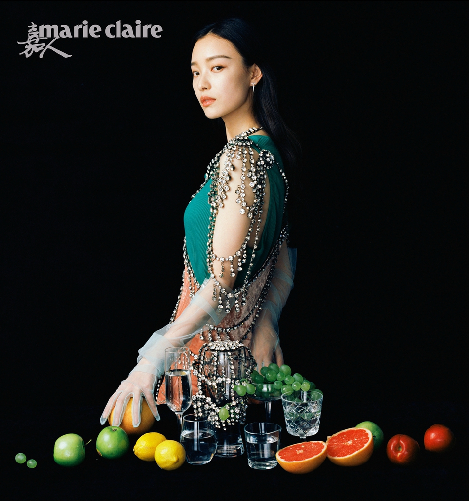 倪妮登《嘉人marieclaire》七月刊封面 化身油画美人复古优雅