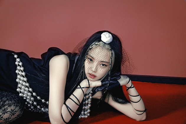 Jennie撞色染