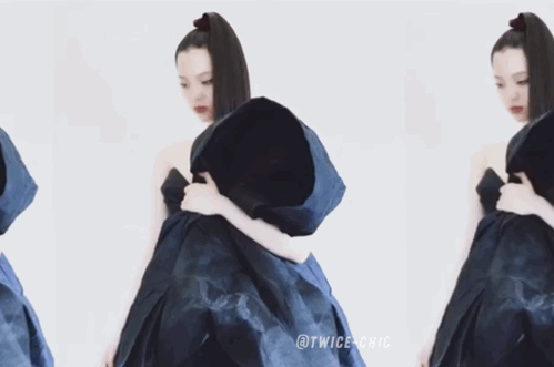 图片来源:时尚博主@Twice-Chic