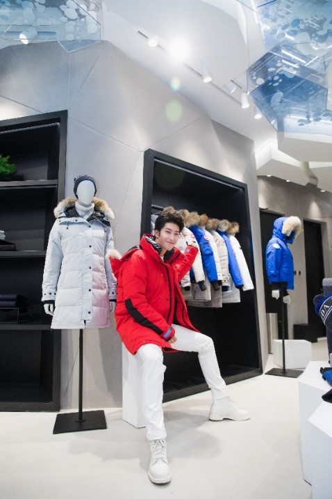 加拿大鹅品牌好友窦骁在SKP-S“向北” 限时艺术快闪店探索全新系列