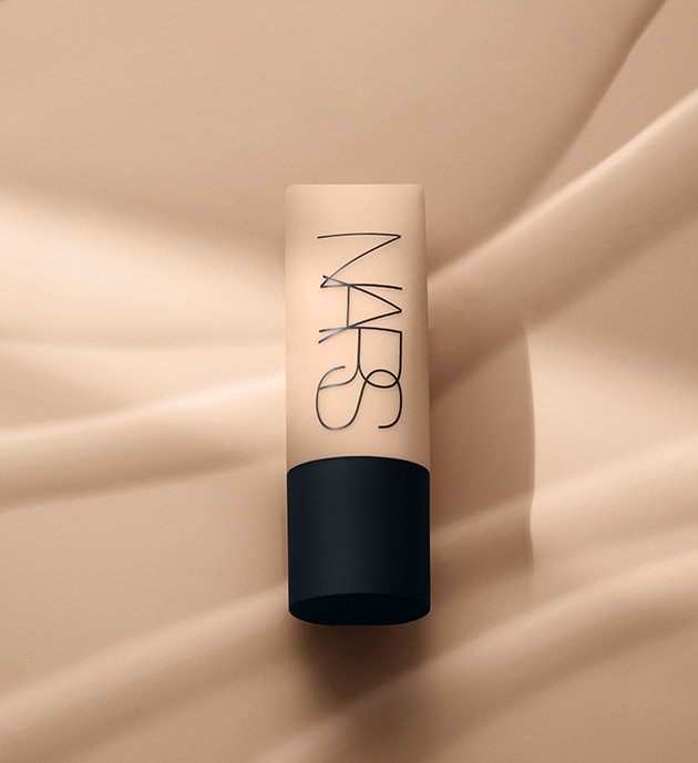 NARS 柔哑净瑕持妆粉底液