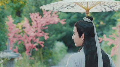 新版主演