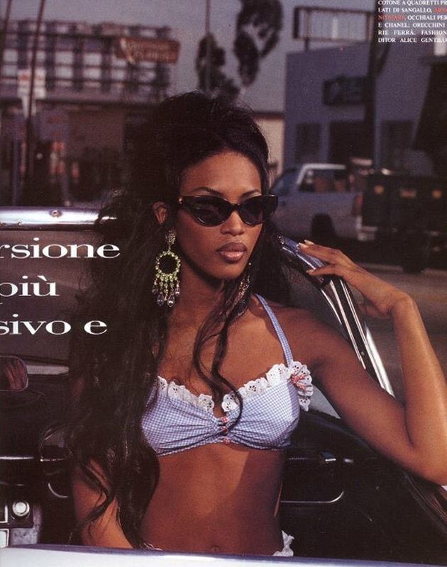 Naomi-Campbell-for-Vogue-Italia-June-1992