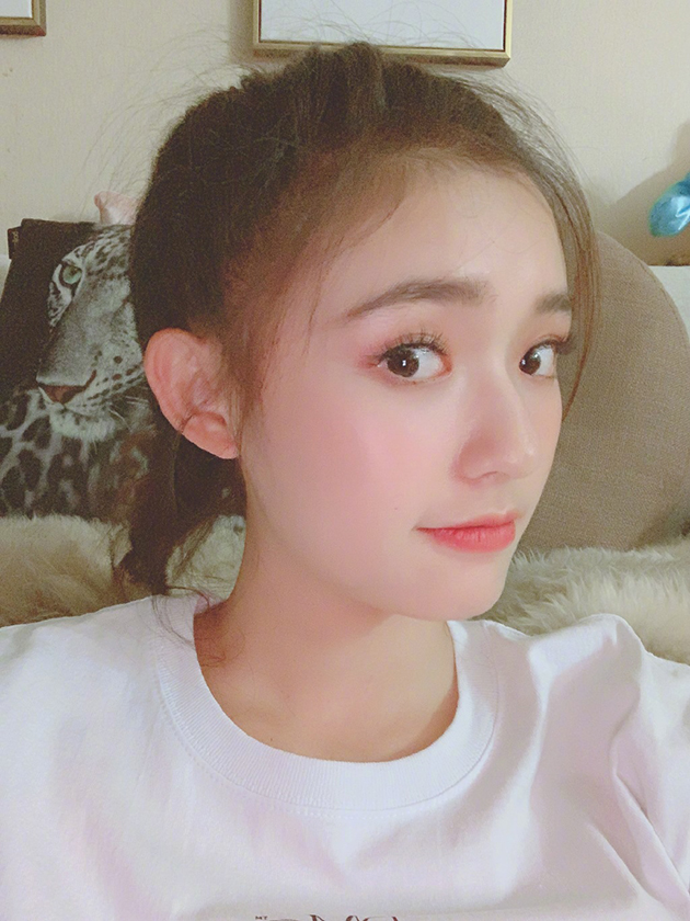 林允 粉红色系眼妆 林允 粉红色系眼妆