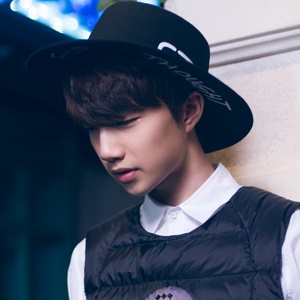 百搭星君:杠杠吕绍聪玩转帽子戏法