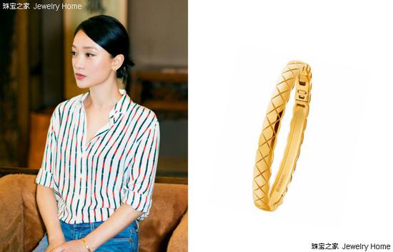 Chanel 香奈儿 COCO CRUSH系列耳环 18K黄金 售价：RMB 50，900