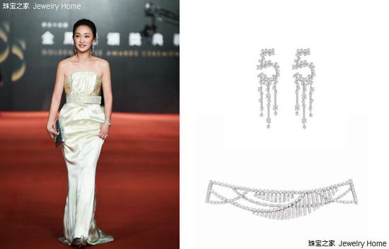 Chanel 香奈儿 N°5 18K白金镶钻耳环 Chanel 香奈儿 臻品珠宝1932系列 Franges Swing 18K白金镶钻手镯