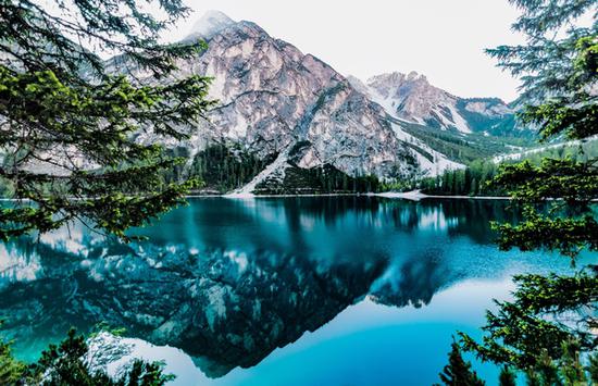 贝加尔湖的多面美景 图片源自pexels