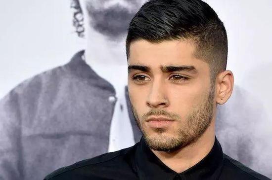 发型潮男zaynmalik从短到长的七款发型变化建议