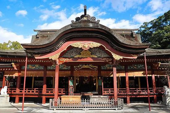 因为神道教的文化，日本遍地都是神社