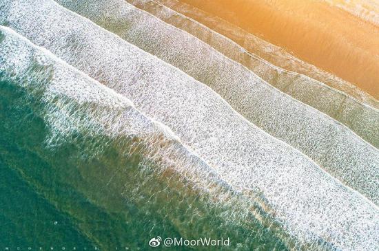 (图:@MoorWorld)