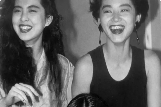 最近互联网上的美女标杆 是年轻时候的蔡琴