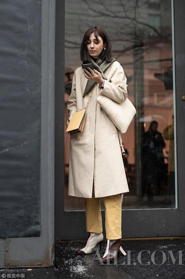 胖子适合穿风衣吗_胖子穿风衣搞笑图(2)