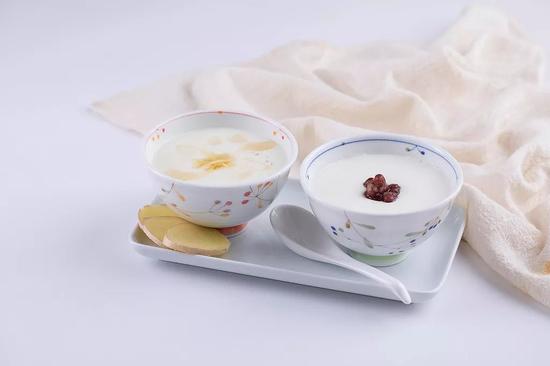 姜撞奶、双皮奶,可算是广府糖水中流行最广的品类。图/视觉中国