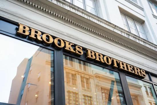 弥留之际的 Brooks Brothers 曾经是美式经典的带货王