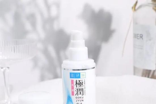 8组网红水乳大PK究竟谁会脱颖而出成为赢家? 8组网红水乳大PK究竟谁会脱颖而出成为赢家?
