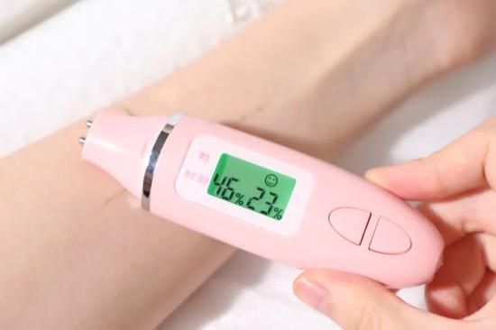 8组网红水乳大PK究竟谁会脱颖而出成为赢家? 8组网红水乳大PK究竟谁会脱颖而出成为赢家?