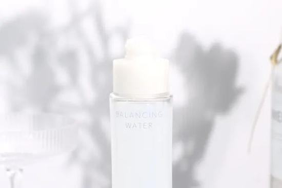 8组网红水乳大PK究竟谁会脱颖而出成为赢家? 8组网红水乳大PK究竟谁会脱颖而出成为赢家?