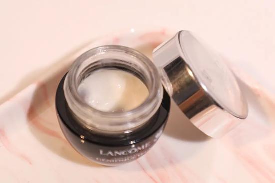 色素的搭配 d3a9-kicwvzq9117066.jpg