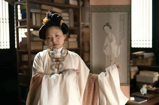 辣目洋子化妆的样子引起共鸣 涂口红也是个精细活-幽兰花香 辣目洋子化妆的样子引起共鸣 涂口红也是个精细活-幽兰花香