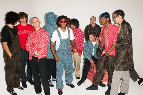 Louis Vuitton × Supreme Lookbook