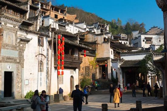 &copy;ThalesEGO/Flickr