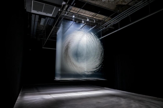 《重力》 David Spriggs