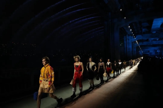  See how luxury brands understand the Asian market from the LV Seoul Grand Show