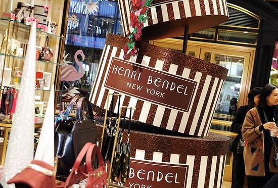 Henri Bendel 图片来源：Forbes