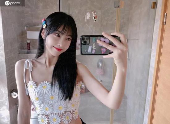 夏日清爽很简单穿背心短裤就美啦 夏日清爽很简单穿背心短裤就美啦