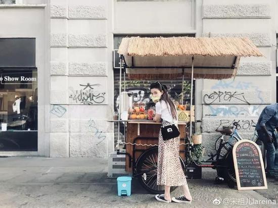 豹纹图案,浮夸造型,夏季必备 豹纹图案,浮夸造型,夏季必备