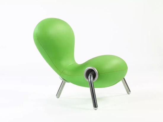 Embryo Chair