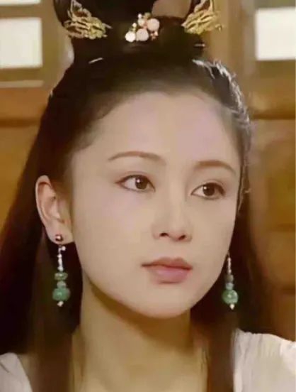 古代富家女长什么样?问赵露思
