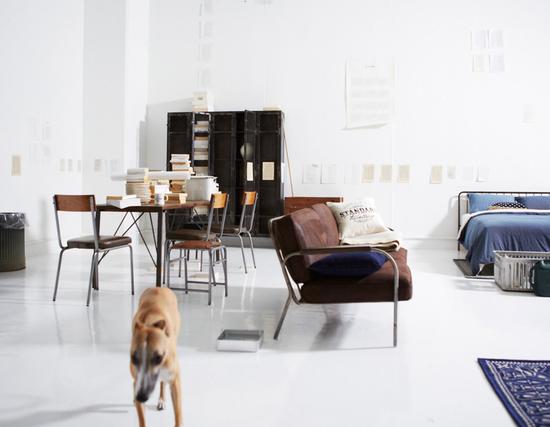 JOURNAL STANDARD Furniture
